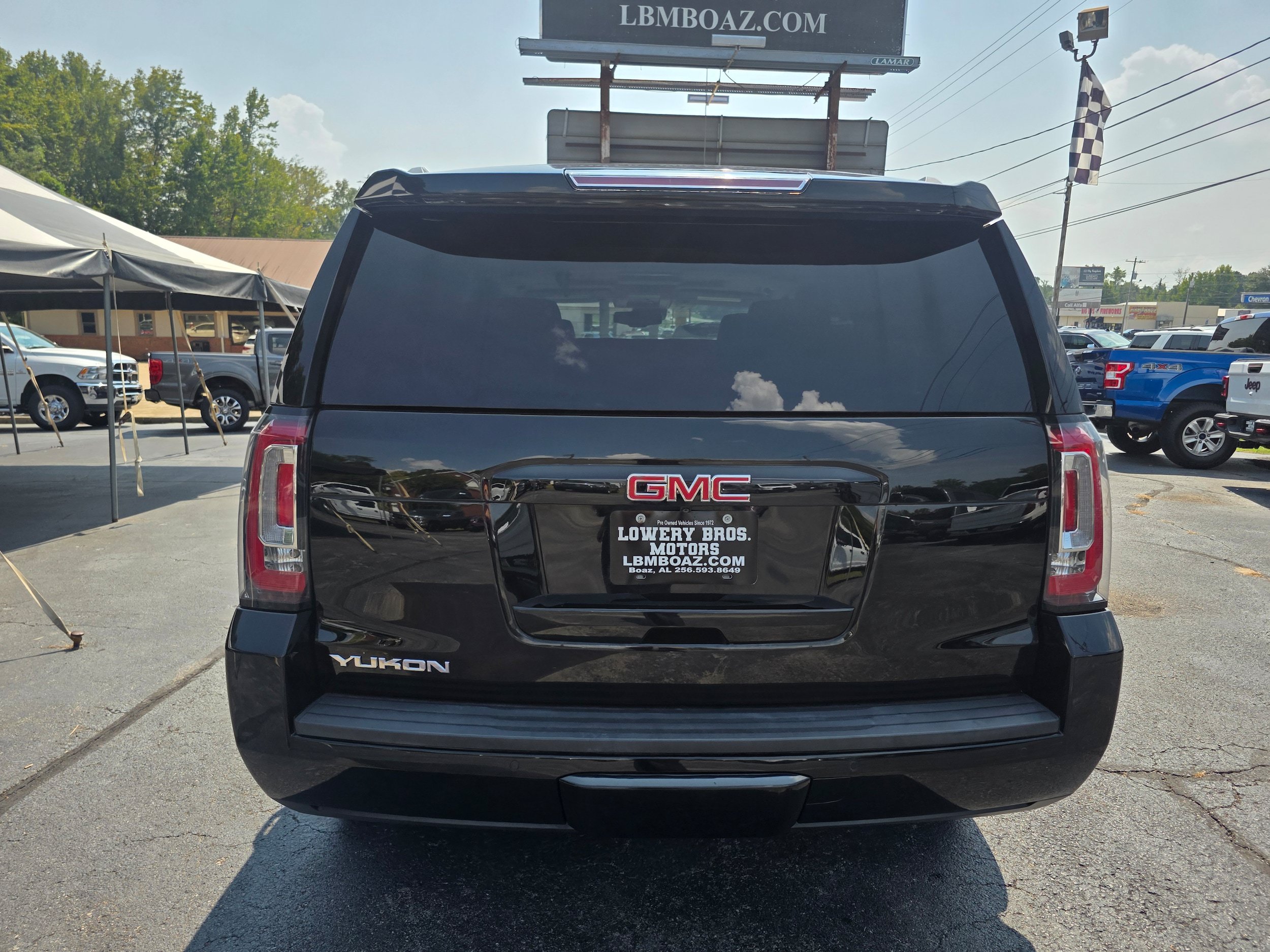 Used 2017 GMC Yukon SLT w/ Open Road Package RWD image 6