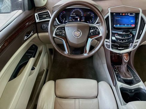 Used 2015 Cadillac SRX Luxury w/ Driver Awareness Package FWD image 10