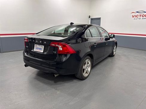 Used 2012 Volvo S60 T5 FWD image 3