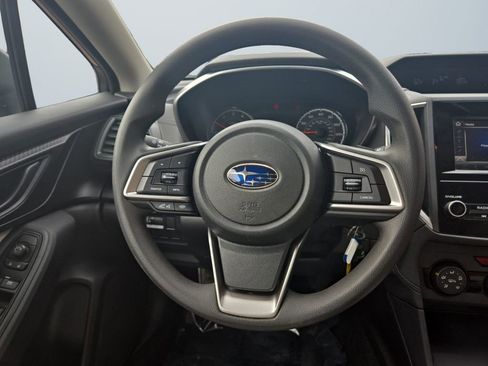 Used 2018 Subaru Impreza 2.0i Premium image 12