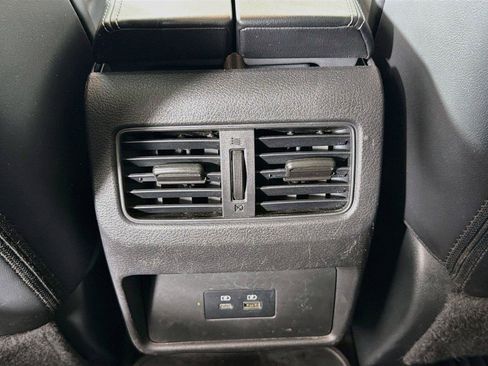 Used 2023 Nissan Rogue SV w/ SV Premium B Package AWD/4WD image 28