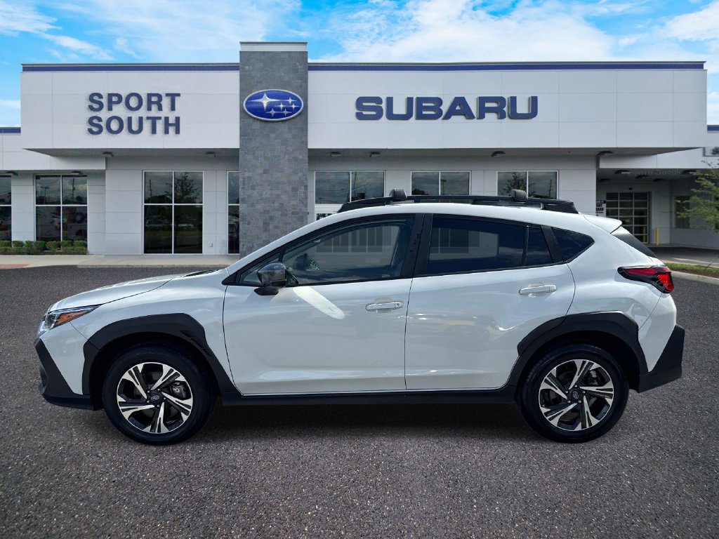 Used 2024 Subaru Crosstrek 2.0i Premium w/ Crosstrek Mirror Package AWD/4WD image 7