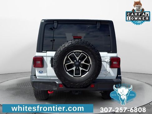 Used 2024 Jeep Wrangler Unlimited Rubicon AWD/4WD image 4