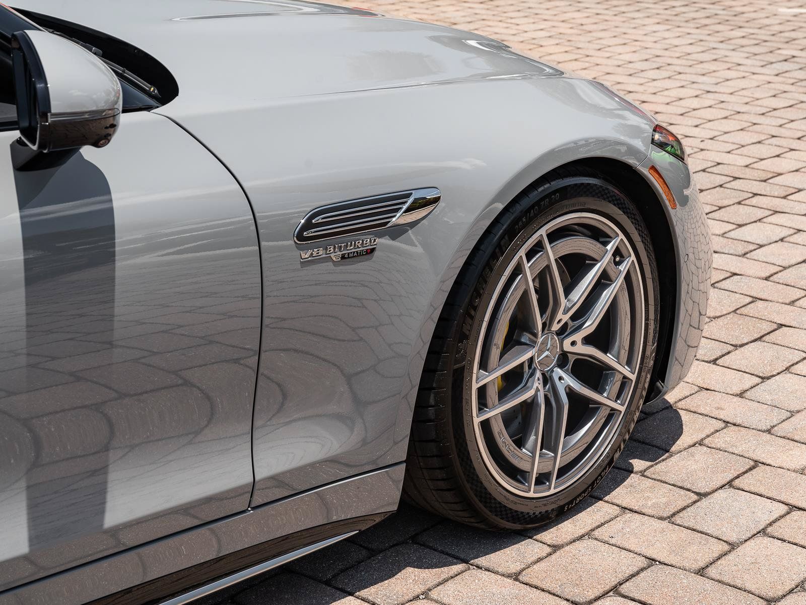 Used 2024 Mercedes-Benz SL 55 AMG 4MATIC image 17