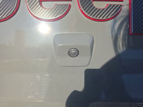 Used 2020 Jeep Gladiator Rubicon image 26