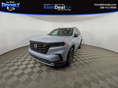 New 2025 Honda Pilot TrailSport