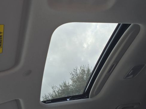 New 2026 Hyundai Venue SEL image 27