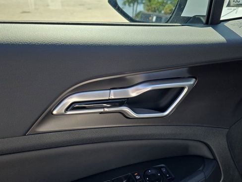 New 2026 Kia Sportage EX FWD image 19