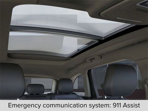 New 2024 Lincoln Nautilus Reserve w/ Equipment Group 202A image 25