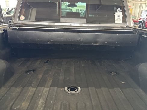 Used 2020 RAM 2500 Laramie image 27