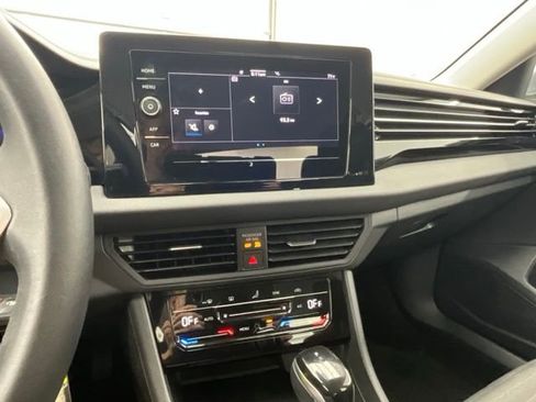 Used 2025 Volkswagen Jetta S FWD image 8