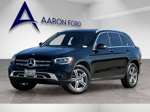 Used 2022 Mercedes-Benz GLC 300 image 2