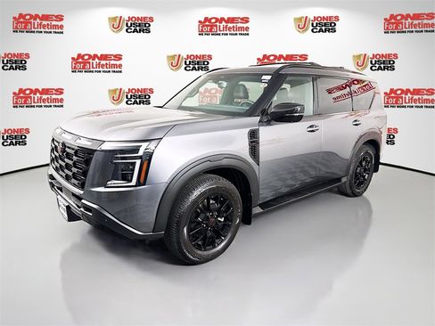 Certified 2025 Nissan Armada PRO-4X w/ Pro-4X Premium Package image 15