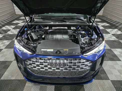 Used 2025 Audi Q5 Prestige image 44