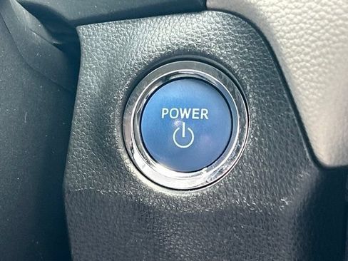 Used 2022 Toyota RAV4 XLE Premium AWD/4WD image 54
