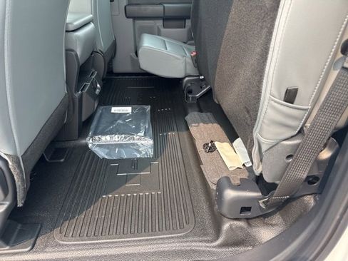 New 2025 Ford F250 XL w/ XL Chrome Package image 11