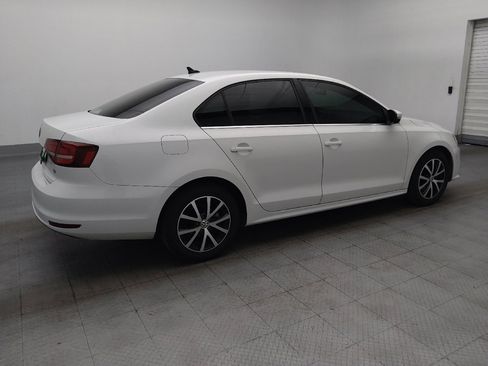 Used 2017 Volkswagen Jetta SE FWD image 10