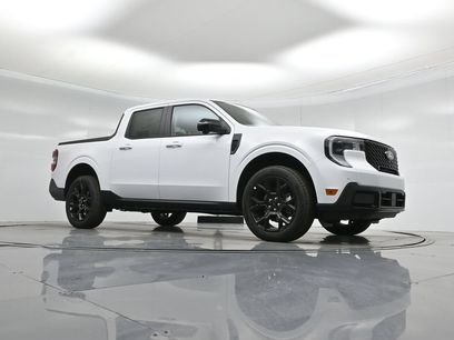 New 2026 Ford Maverick Lariat w/ Black Appearance Package