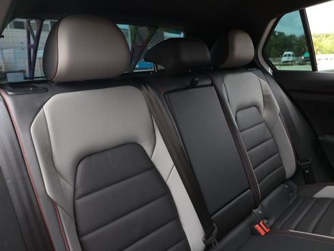 Used 2024 Volkswagen GTI SE FWD image 18