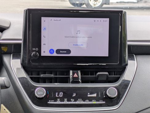 Used 2023 Toyota Corolla LE image 17