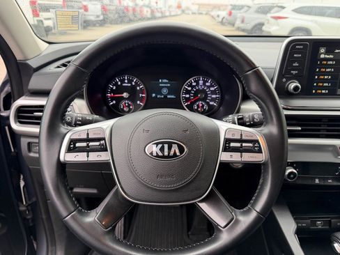Used 2021 Kia Telluride LX image 28
