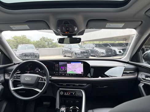 Certified 2025 Audi Q5 Premium w/ Convenience Package AWD/4WD image 15
