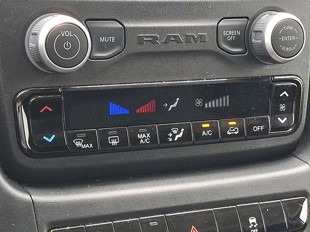 Used 2025 RAM ProMaster 2500 w/ U-Haul Equipment Group FWD image 20
