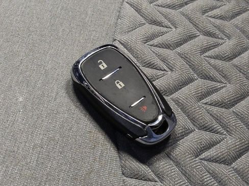 Used 2024 Chevrolet Equinox LS w/ LS Convenience Package FWD image 32