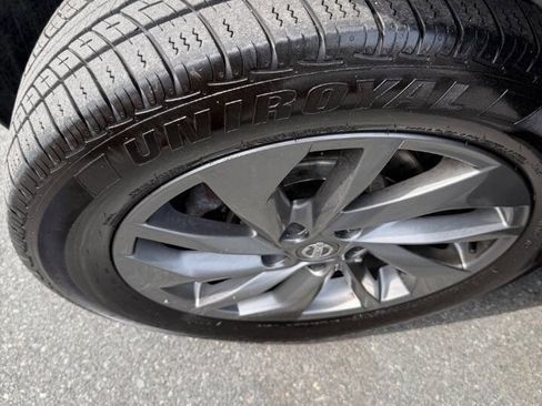 Used 2016 Nissan Rogue SL AWD/4WD image 23