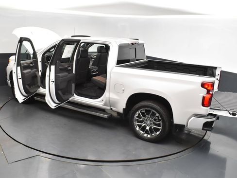 New 2025 Chevrolet Silverado 1500 High Country AWD/4WD image 2