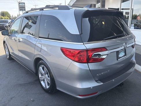 Used 2018 Honda Odyssey EX-L image 4