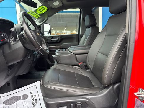 Used 2022 Chevrolet Silverado 2500 LTZ image 11