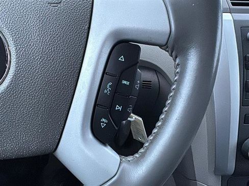 Used 2012 Chevrolet Traverse LS image 17
