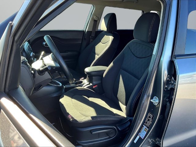 Used 2019 Kia Soul FWD image 23