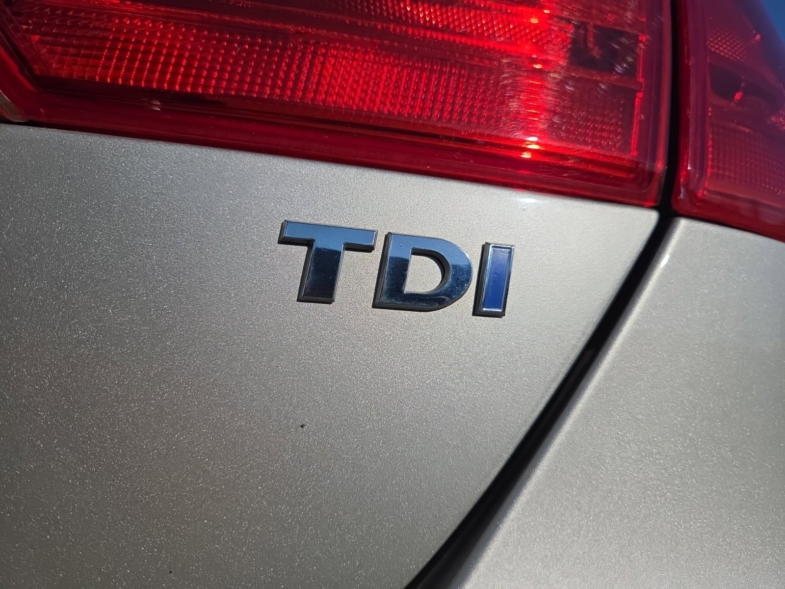 Used 2014 Volkswagen Jetta TDI FWD image 6