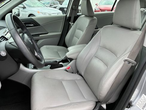 Used 2015 Honda Accord EX-L image 19