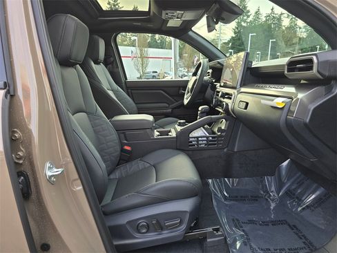 New 2026 Toyota Tacoma SR5 image 12