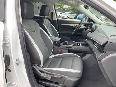 Used 2024 Buick Envision Sport Touring image 36