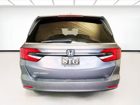 Used 2022 Honda Odyssey EX image 5