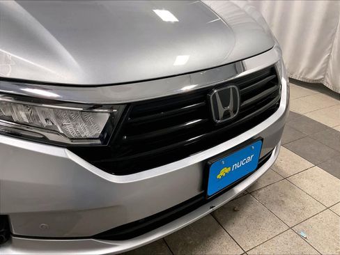 Used 2024 Honda Odyssey Touring image 33