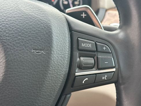 Used 2013 BMW 750Li image 27