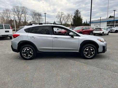 Used 2019 Subaru Crosstrek 2.0i Premium w/ Eyesight System image 5