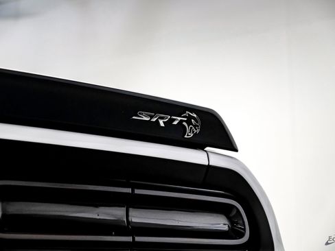 Used 2021 Dodge Challenger SRT Hellcat Redeye image 16