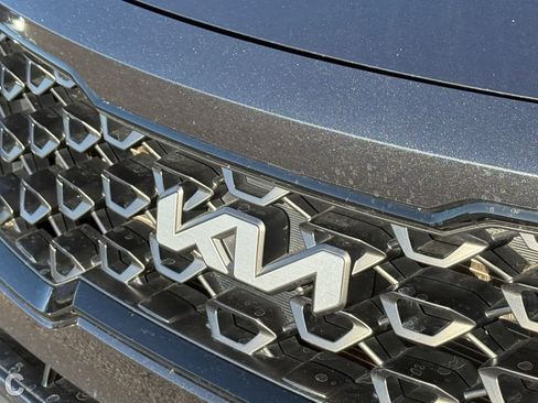 Used 2022 Kia Sorento S AWD/4WD image 13