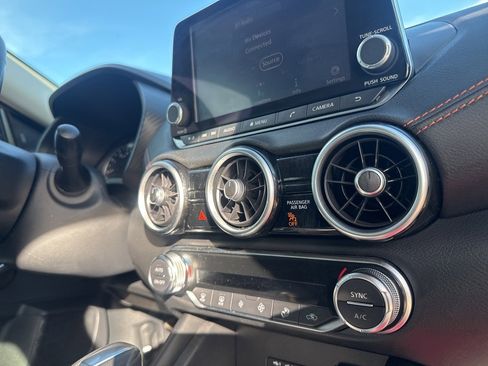 Certified 2021 Nissan Sentra SR image 17