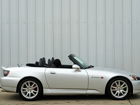 Used 2006 Honda S2000 image 34
