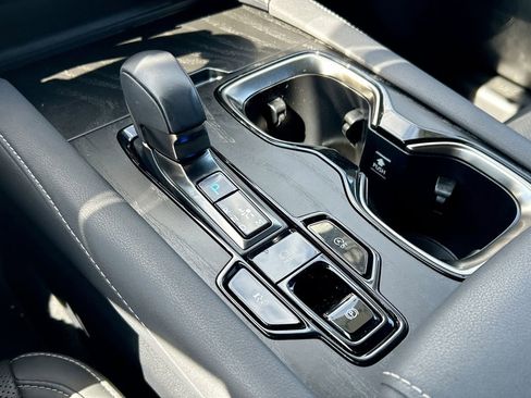 Used 2025 Lexus RX 350 Premium w/ Accessory Package (Z1) FWD image 20