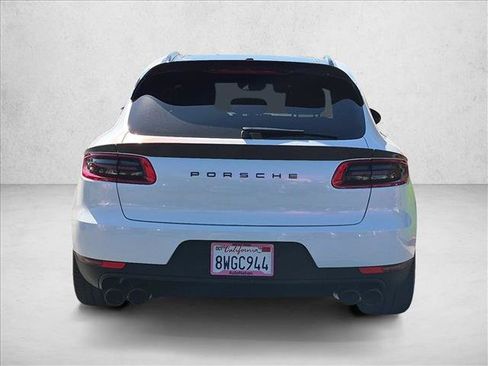 Used 2018 Porsche Macan AWD/4WD image 7