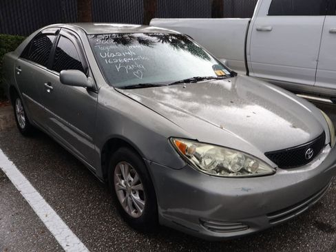 Used 2006 Toyota Camry LE FWD image 6