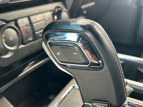 Used 2018 Ford F150 XLT w/ Equipment Group 302A Luxury image 15